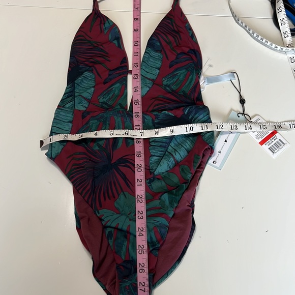 NWT Bikini Lab Palm Leaf Plunge Halter One Piece SwimSuit Size XS - Picture 7 of 7
